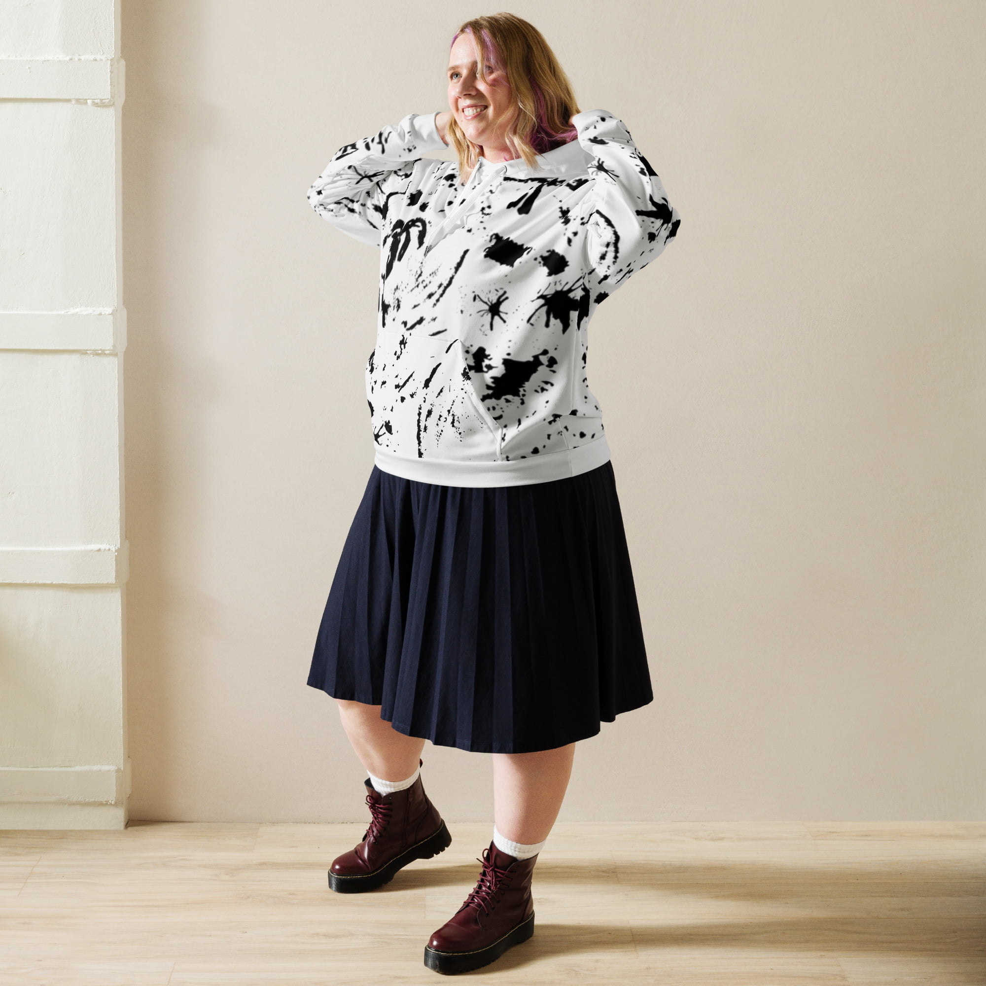 Hūdijs ar kabatu “Logan” gaiši pelēks 2XS – 6XL