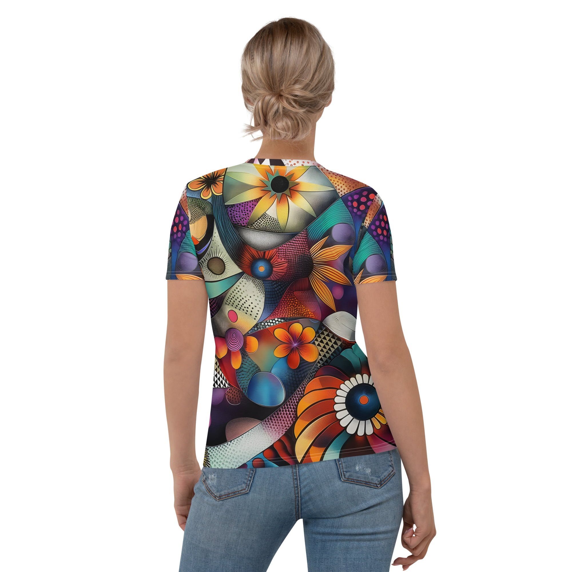 Sieviešu T-krekls ar ziedu dizainu “Marta” XS – 2XL